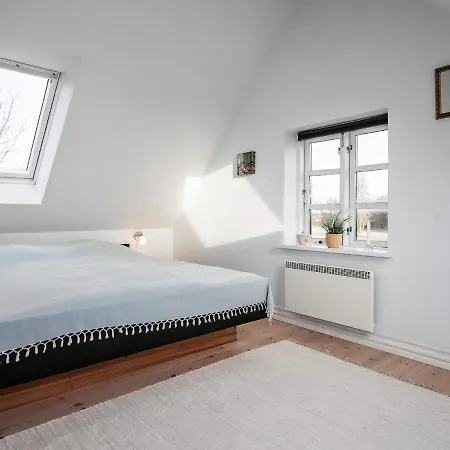 6 Person In Humble-by Traum Holiday home *