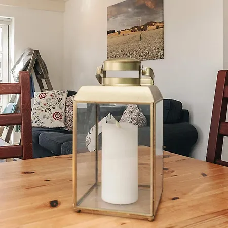 6 Person In Humble-by Traum *