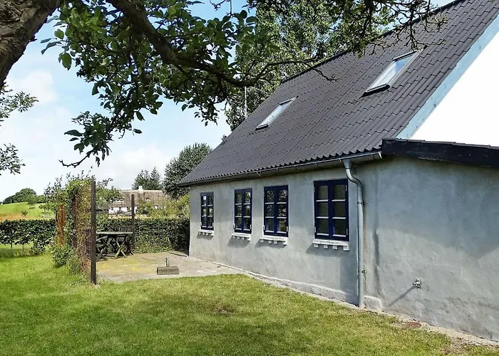 6 Person In Humble-by Traum * Nordenbro Vesteregn