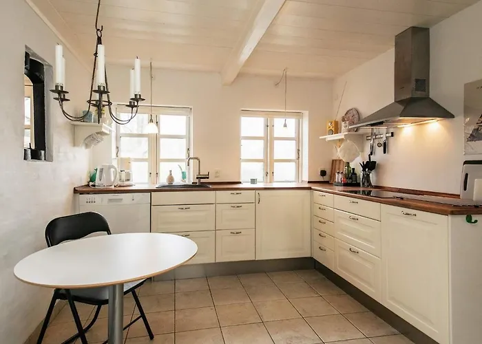 6 Person In Humble-by Traum * Nordenbro Vesteregn