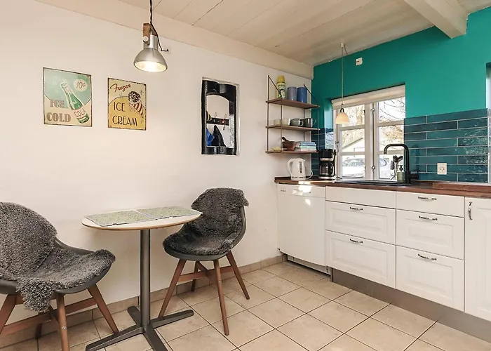 6 Person In Humble-by Traum * Nordenbro Vesteregn